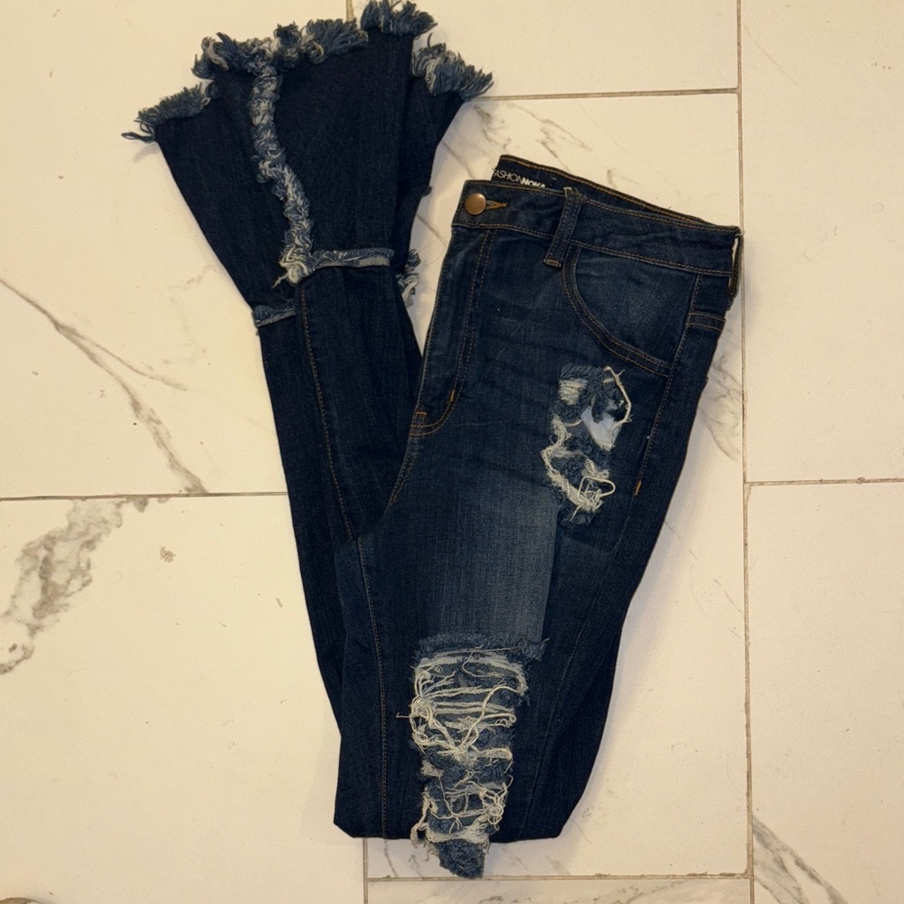 Fashion Nova Midnight Blue Ripped Fit Flare Jeans